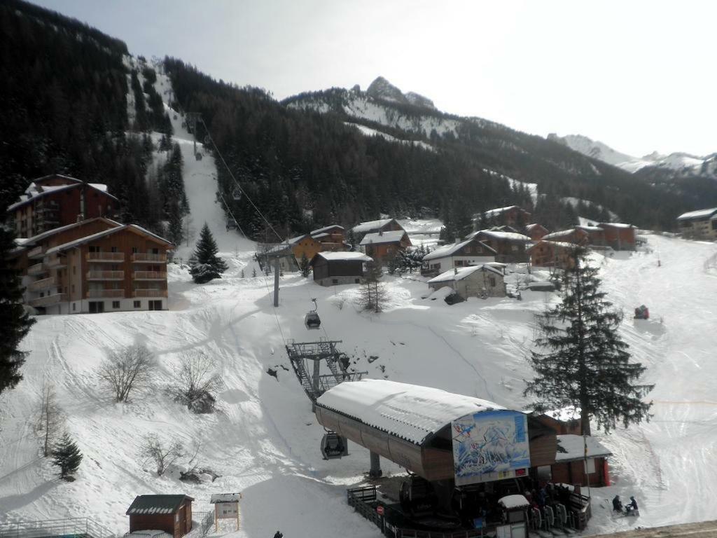 Appartement Valfréjus 5 personnes au pied des pistes Exterior foto